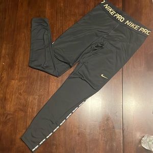 Nike pro leggings